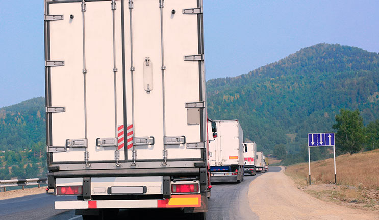 Trucks Platooning